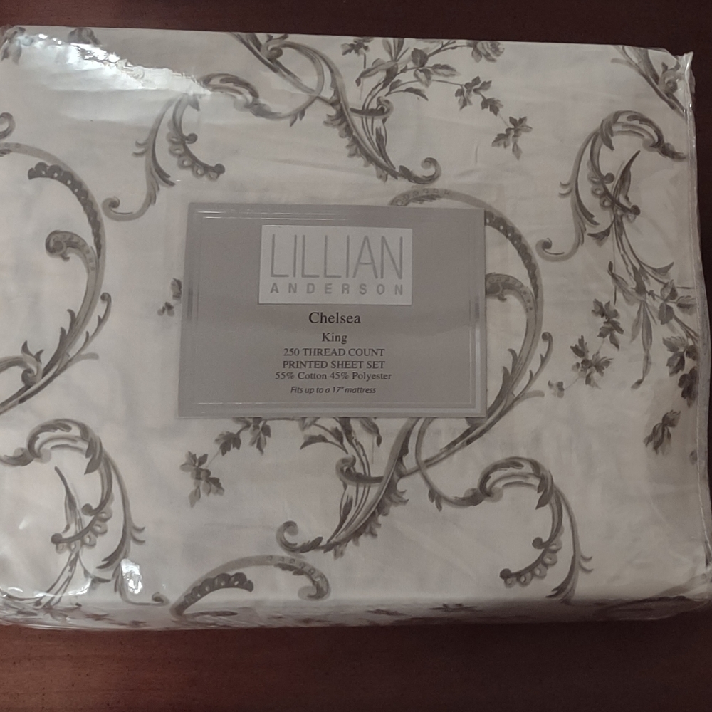 king size sheet set. White